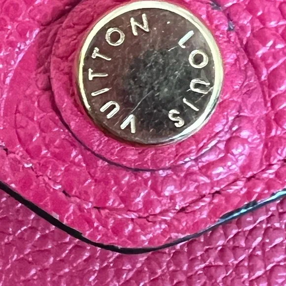 Louis Vuitton Authentic Victorine Wallet Monogram 9 out of 10 Condition. - Picture 8 of 16